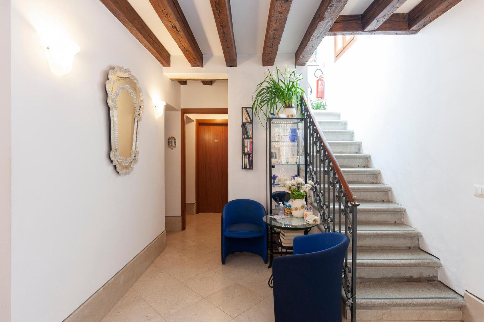 Santa Margherita Guest House Veneţia Exterior foto